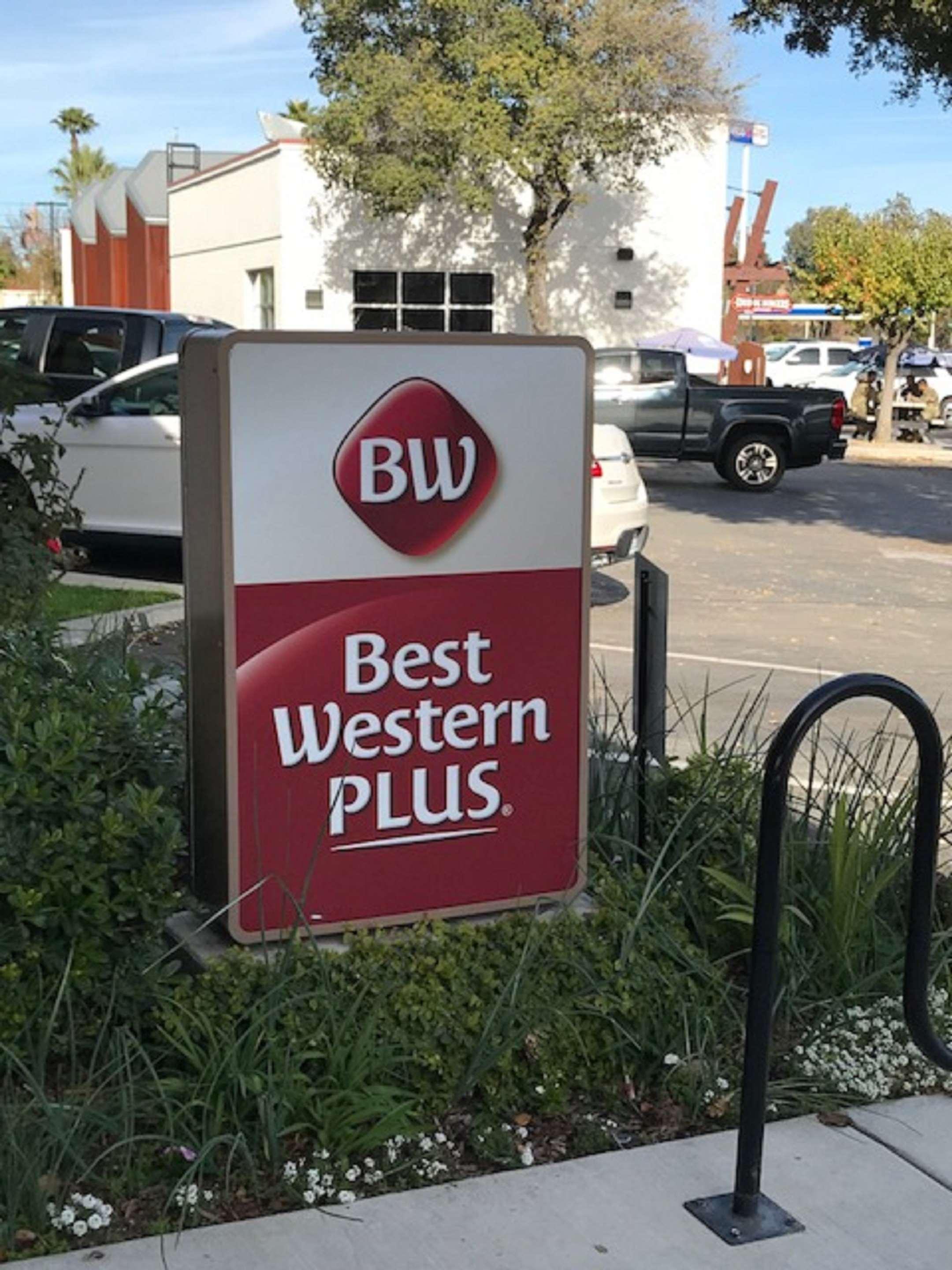 Best Western Plus Black Oak El Paso de Robles Buitenkant foto