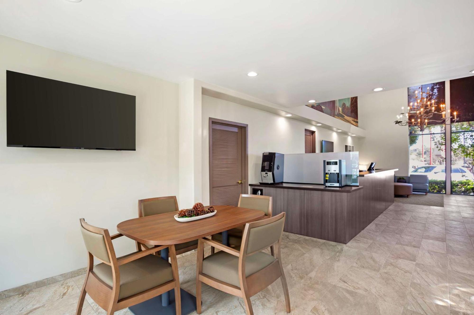 Best Western Plus Black Oak El Paso de Robles Buitenkant foto