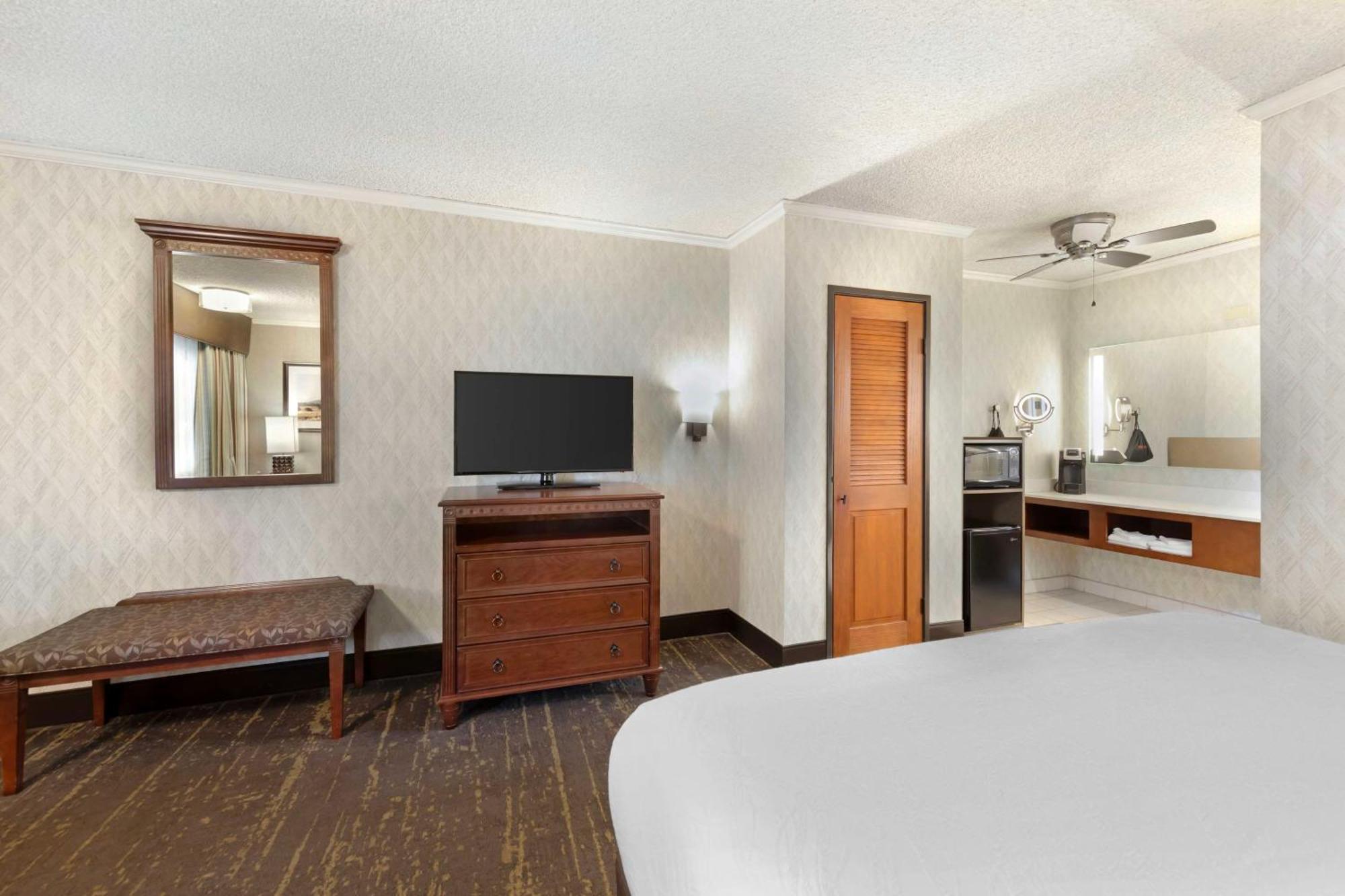 Best Western Plus Black Oak El Paso de Robles Buitenkant foto